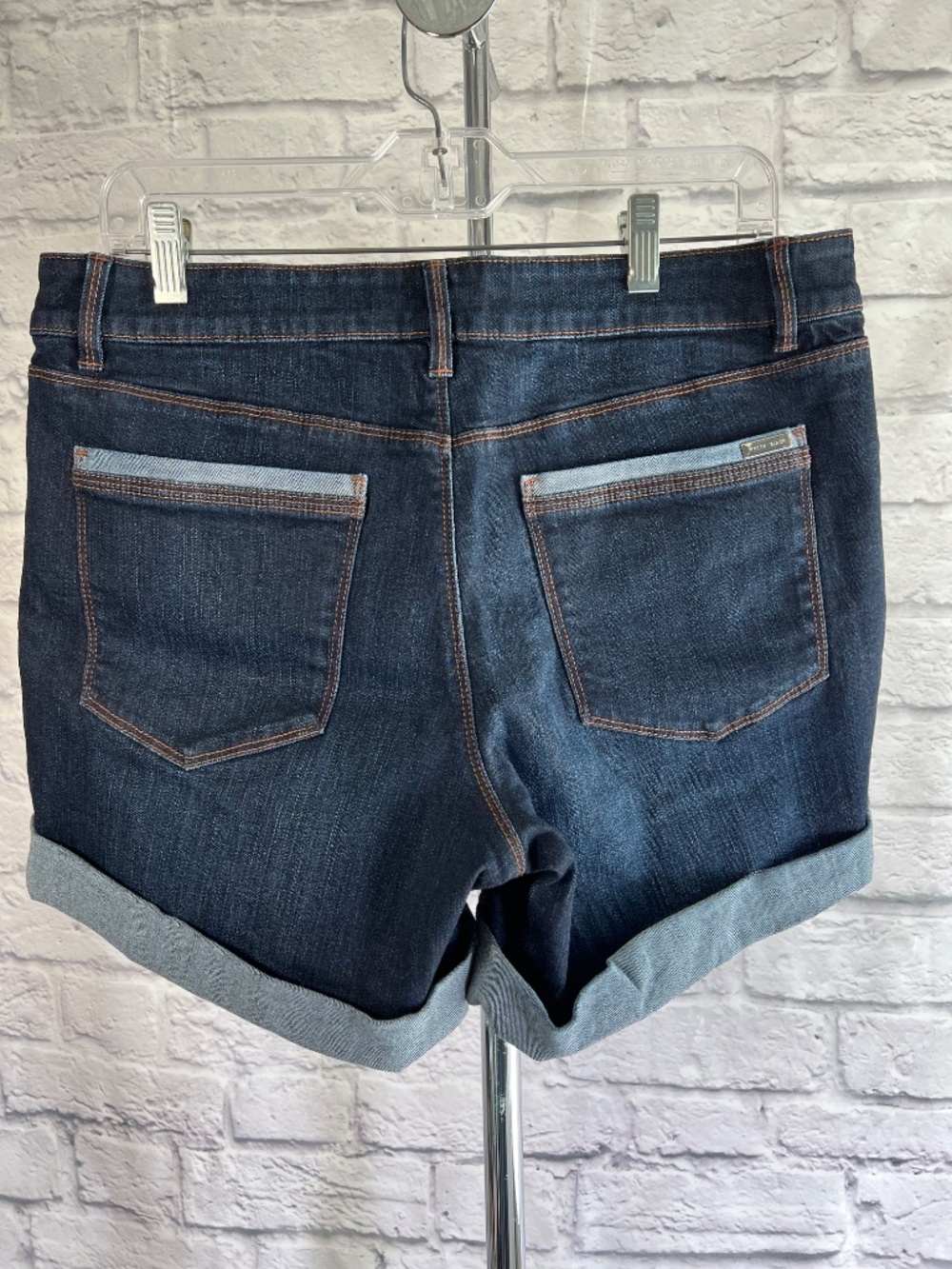 White House/Black Market Dark Wash Denim Shorts Size 12 - Picture 2 of 7